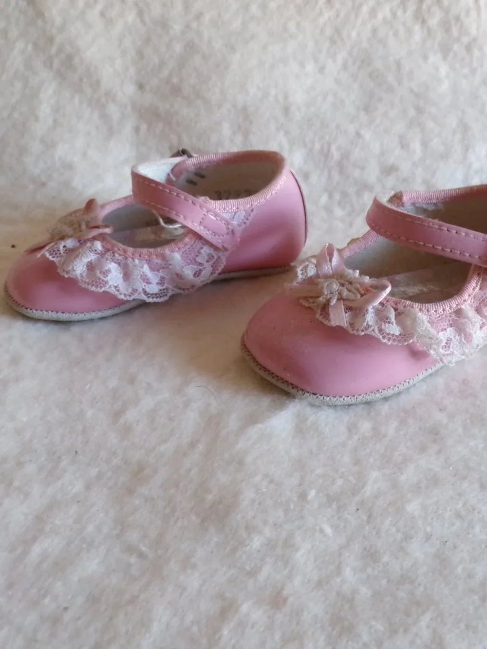 Vintage 1980s Baby Girls Shoes Pink Bow USA